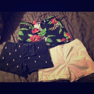 3 pairs of women’s polo shorts